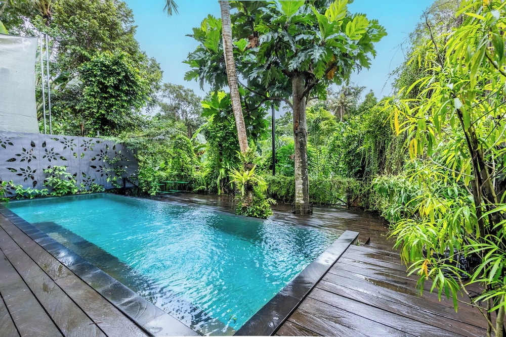Your Dream Waterfront Villa