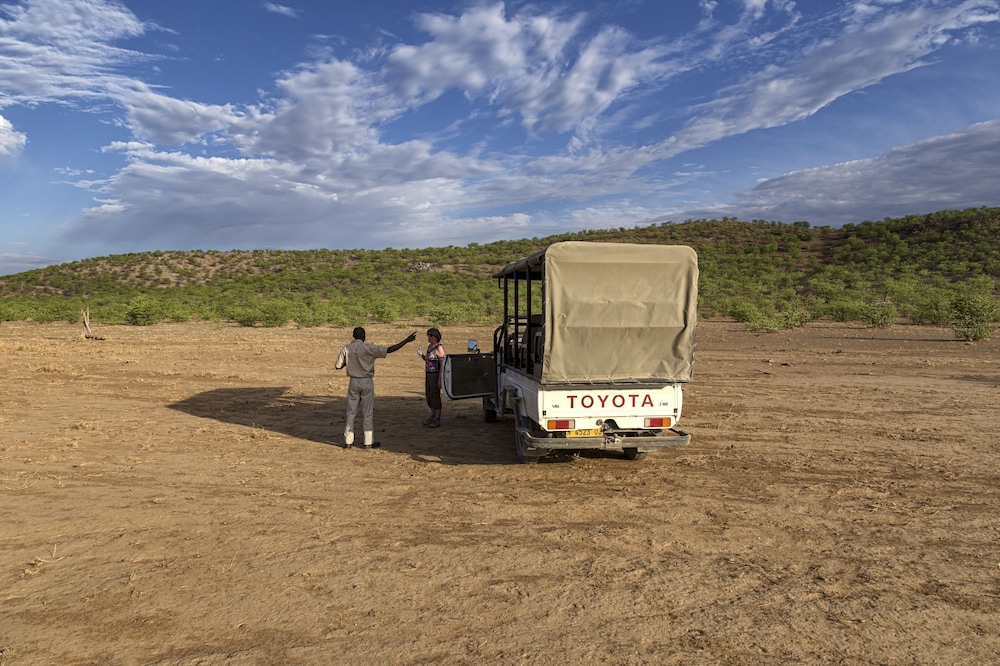 Hobatere Lodge