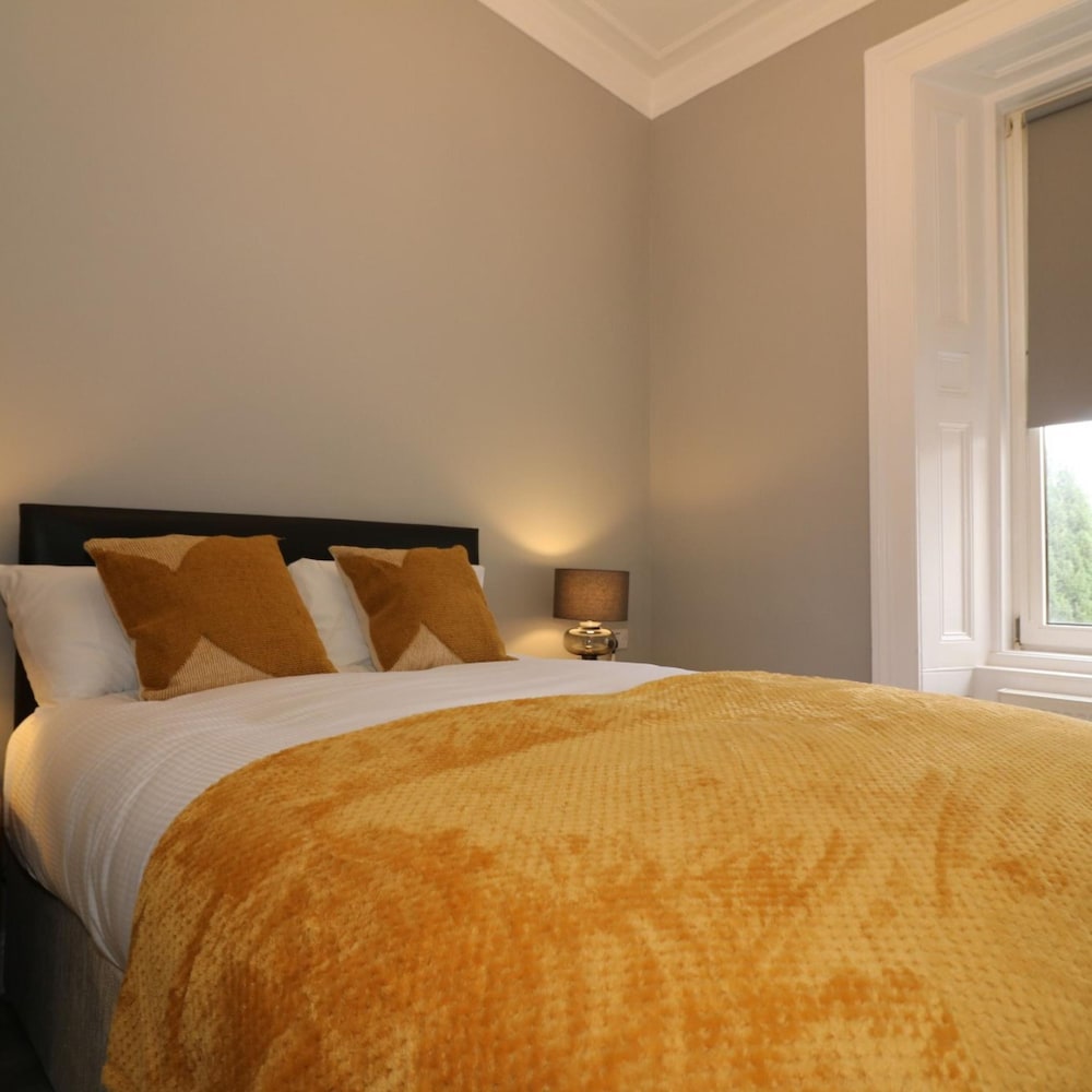 Linden House - Flat 3 - Airdrie