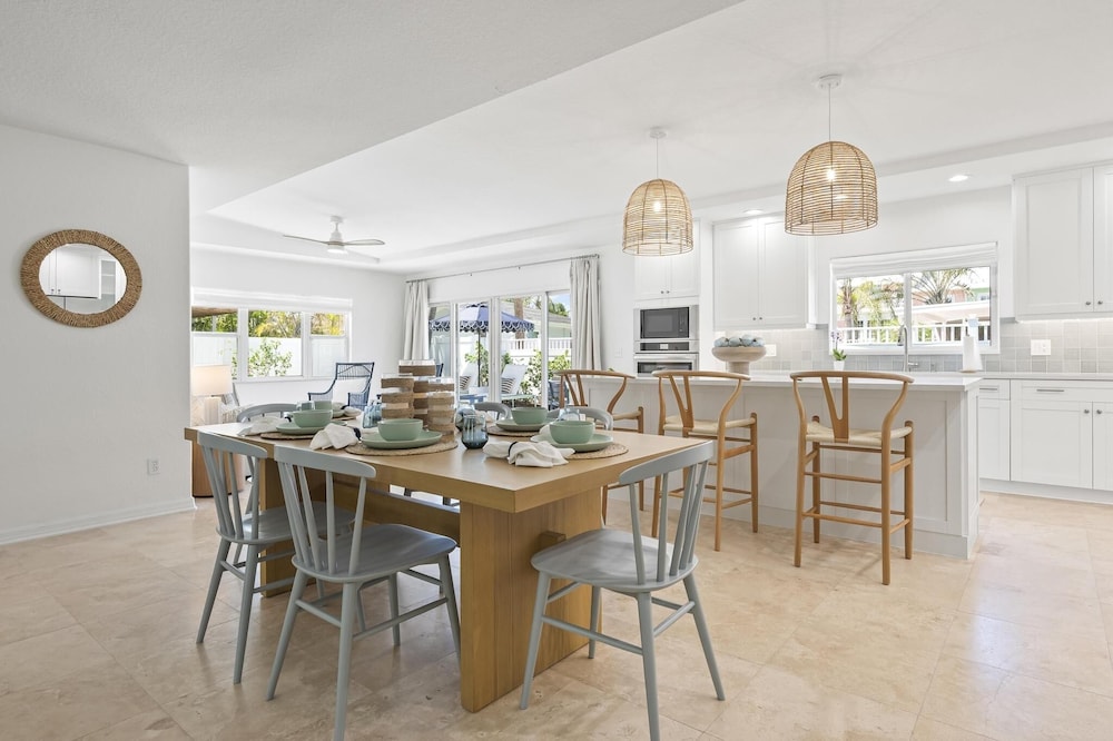 Latitude Adjustment Ami 3 Bedroom Home