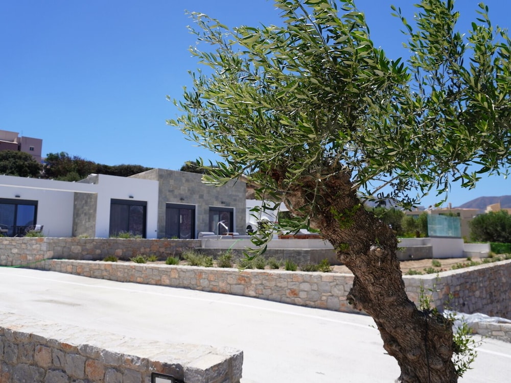 Avli Luxury Villas