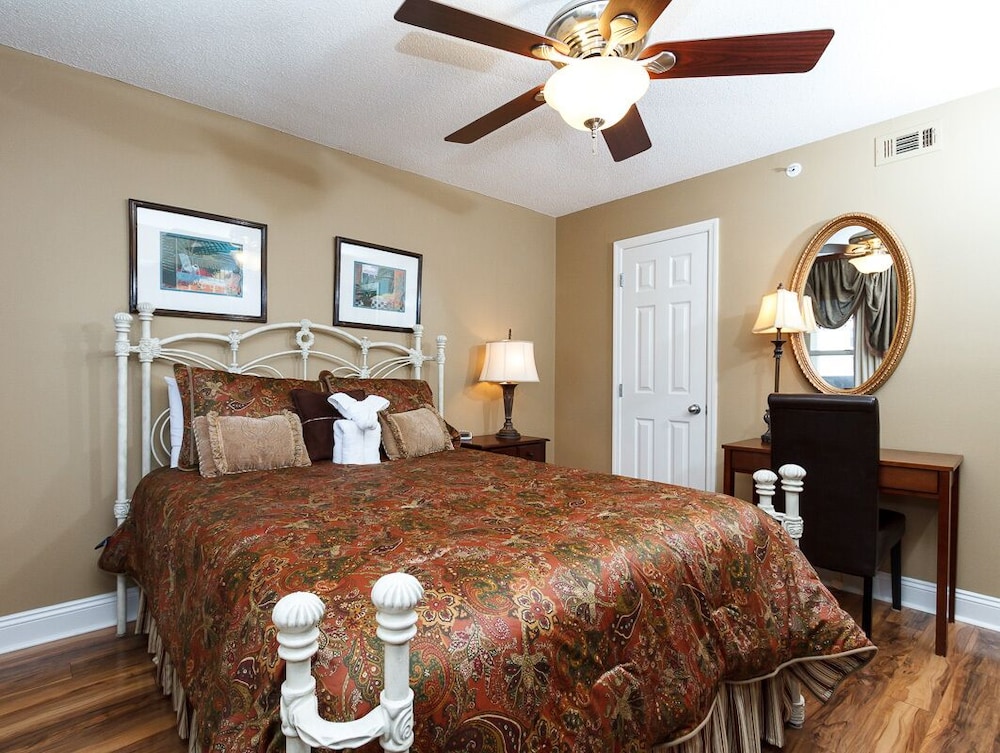 Summerlin 502 by Brooks and Shorey Resorts