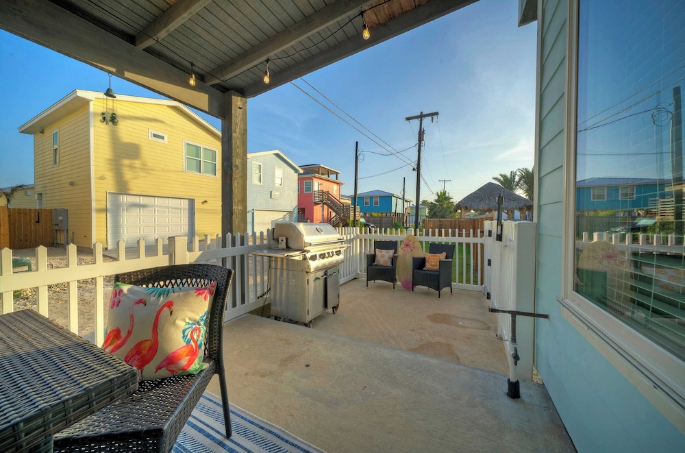 Pool Access, Private Patio Living, Near the Beach Seahorse Cove by Avantstay
