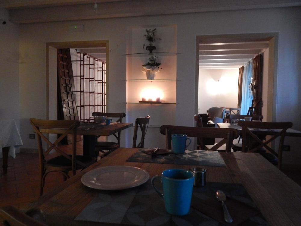 El Pavejo Alloggio e Colazione
