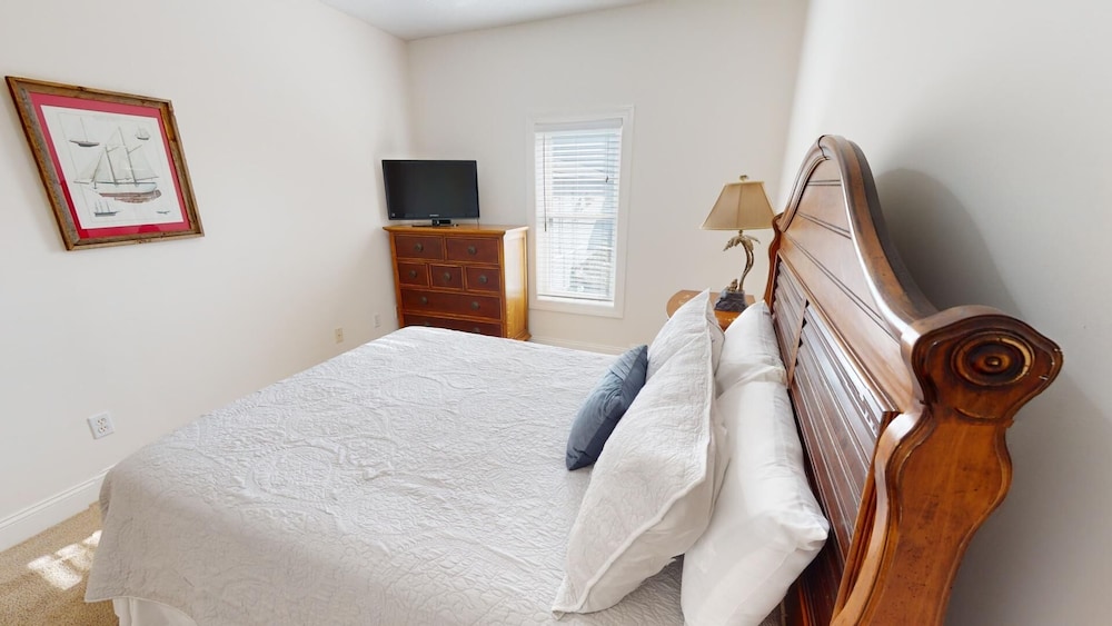 Sandpiper 2 by Tybee Vacation Rentals