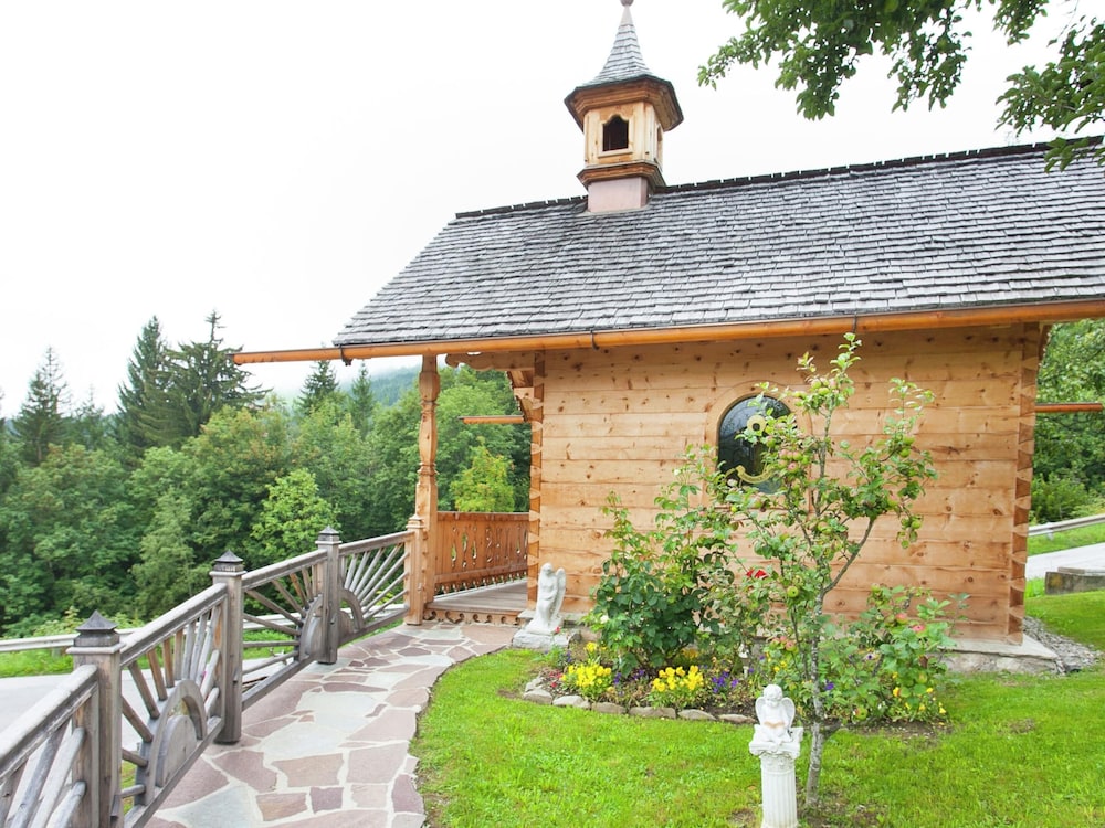 Photo 23