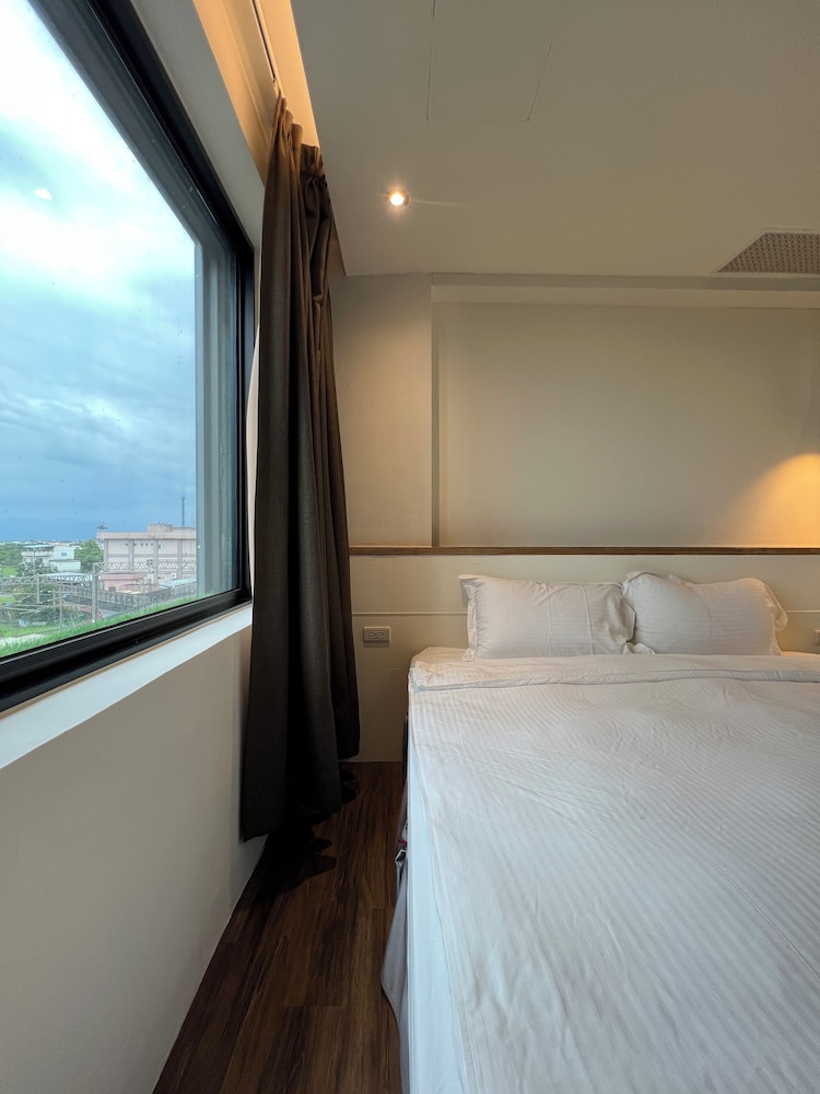 ZZZ HOTEL