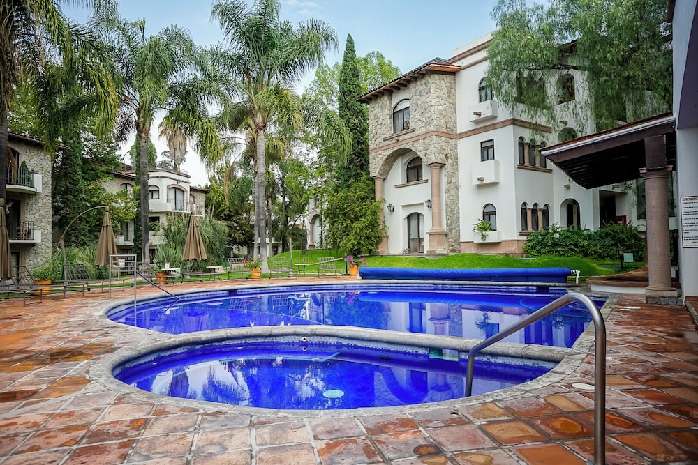 Prime Location w Amenities in San Miguel