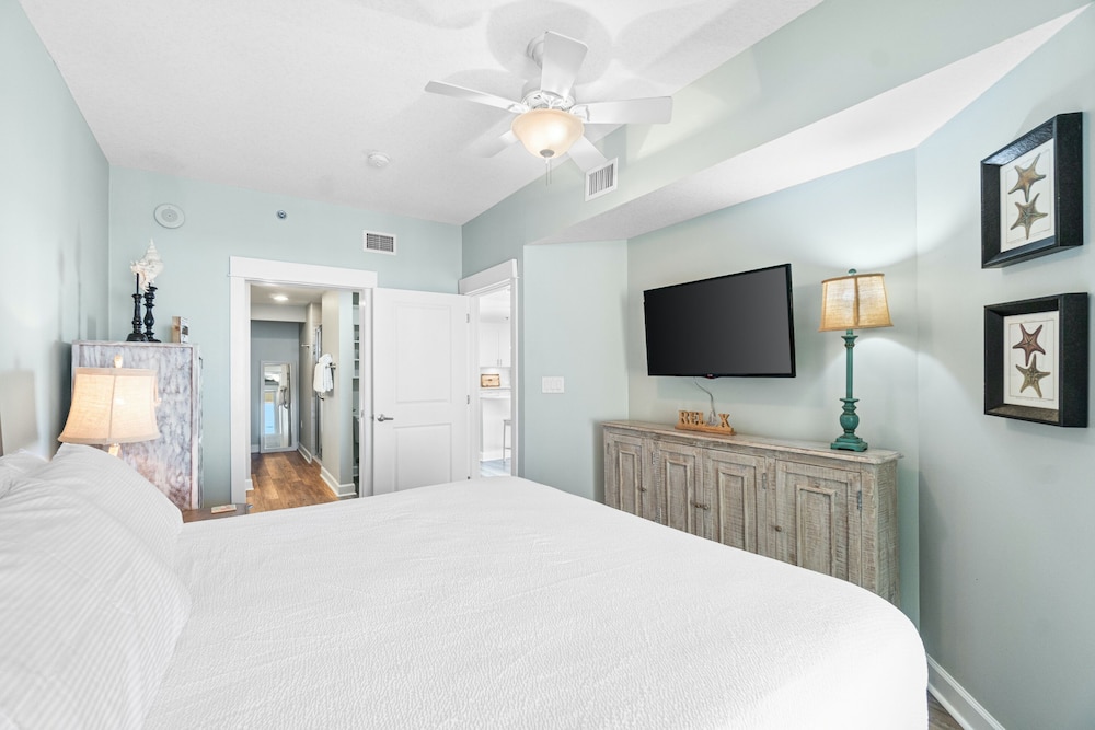 Grand Panama Beach Resort by Panhandle Getaways