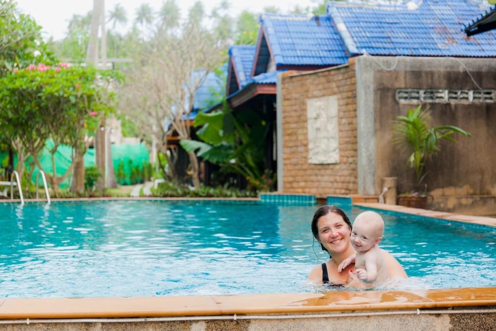 Sea Sand Sun Resort