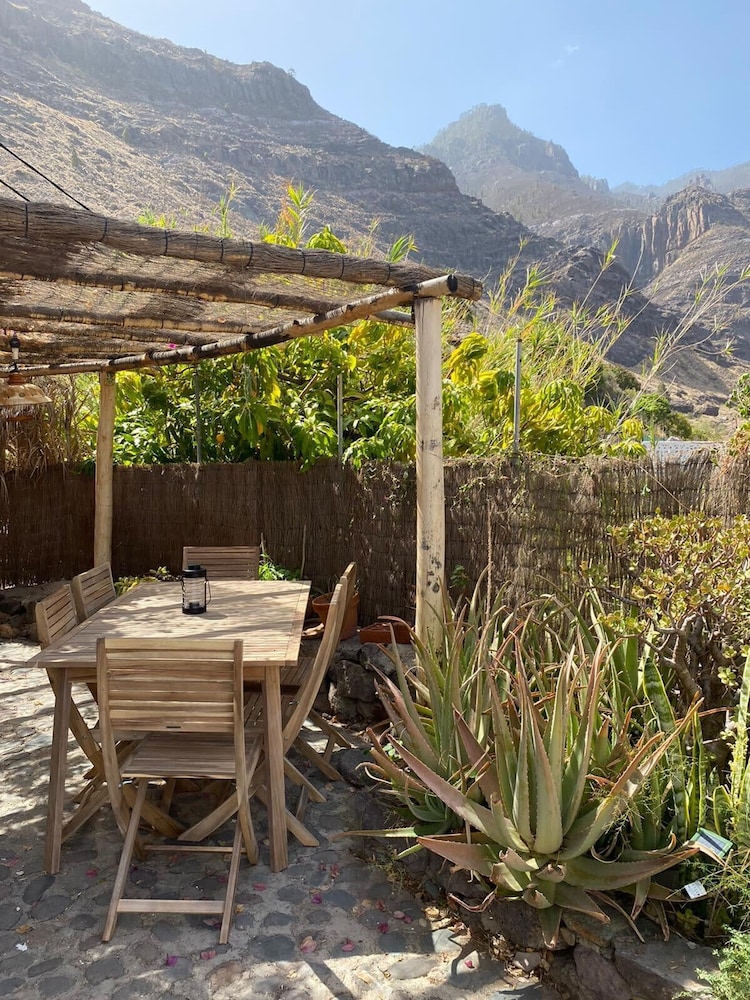 4BR Heaven Close to Nature and Ocean in Quiet Setting
