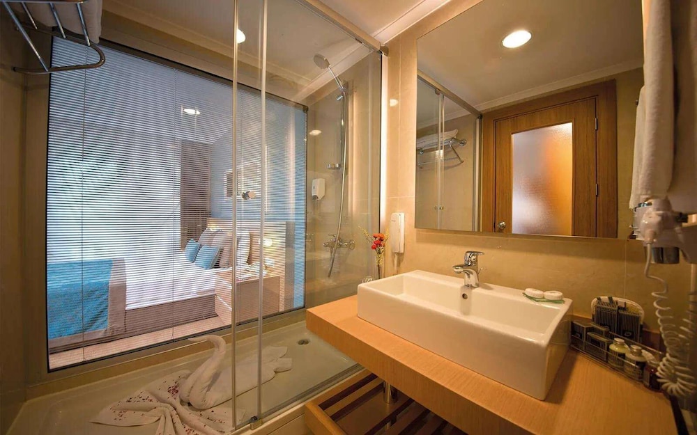 Limak Limra Hotel & Resort