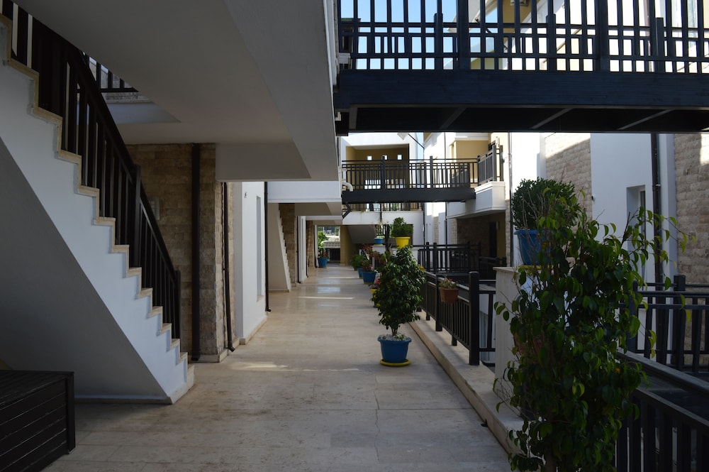 Sultan Homes Apartments