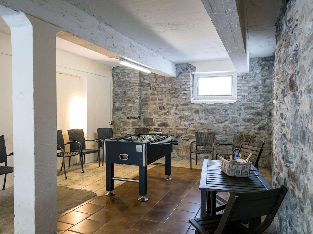 Large Apartment in the Beautiful Sauerland With Garden, Patio and Sauna