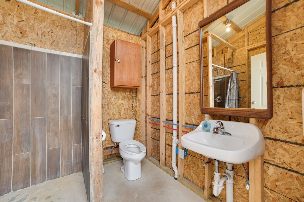 Fish, Boat & Relax: Lakefront Cedarville Cabin