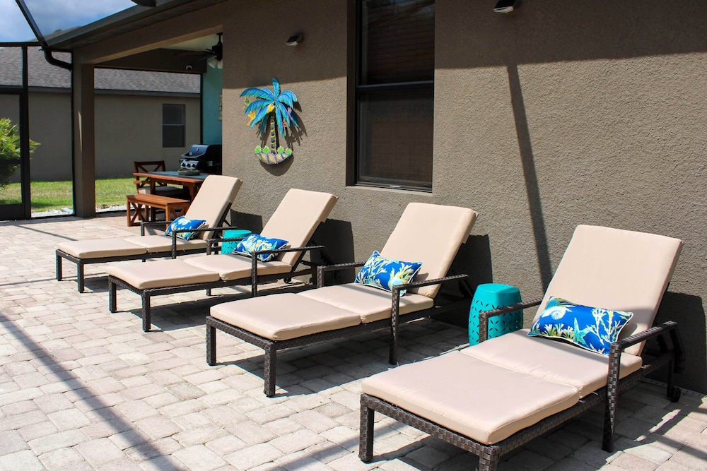 Sunny Cape Coral Home w/ Private Pool Lanai - Property Image 12