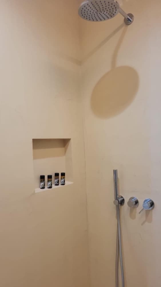 MAEVA Santorini Suites