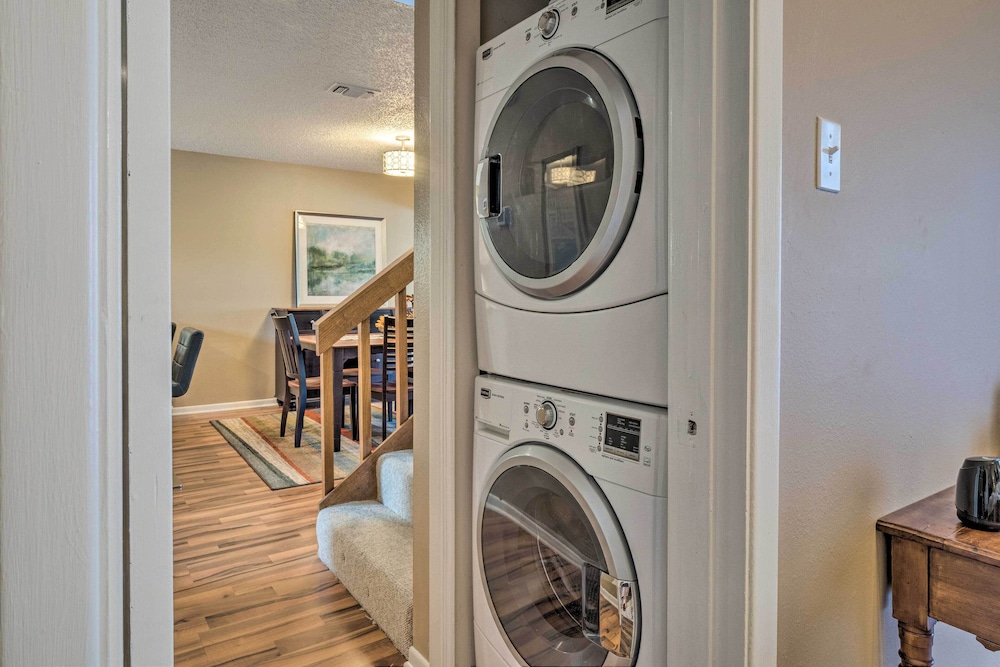 Horseshoe Bay Resort Townhome - Near Lake Lbj! - Property Image 6