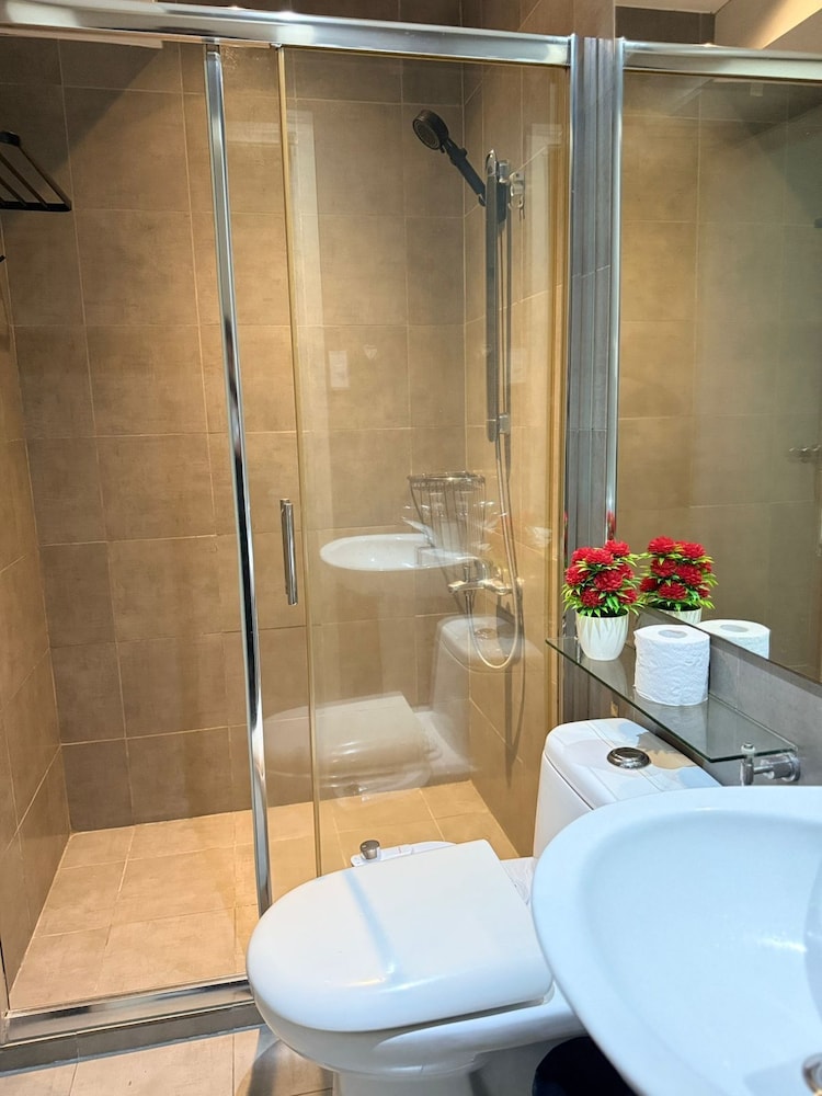Makati City Gramercy Residences Studio