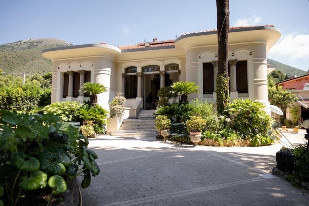 Casa Rosso-le cantine