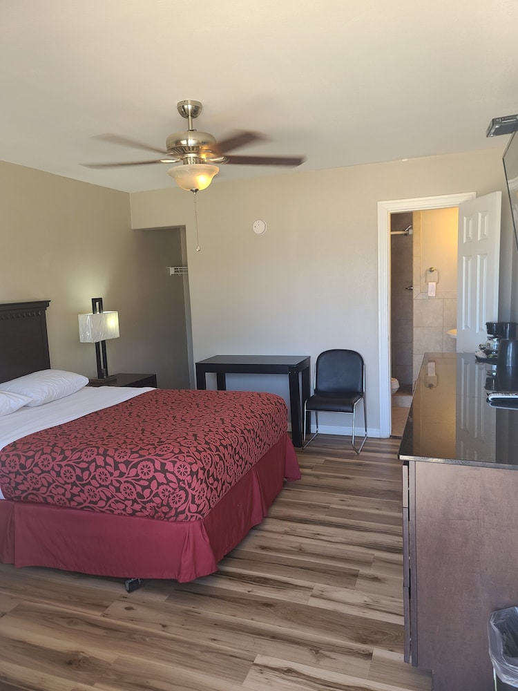 Heartland Lodge view 4