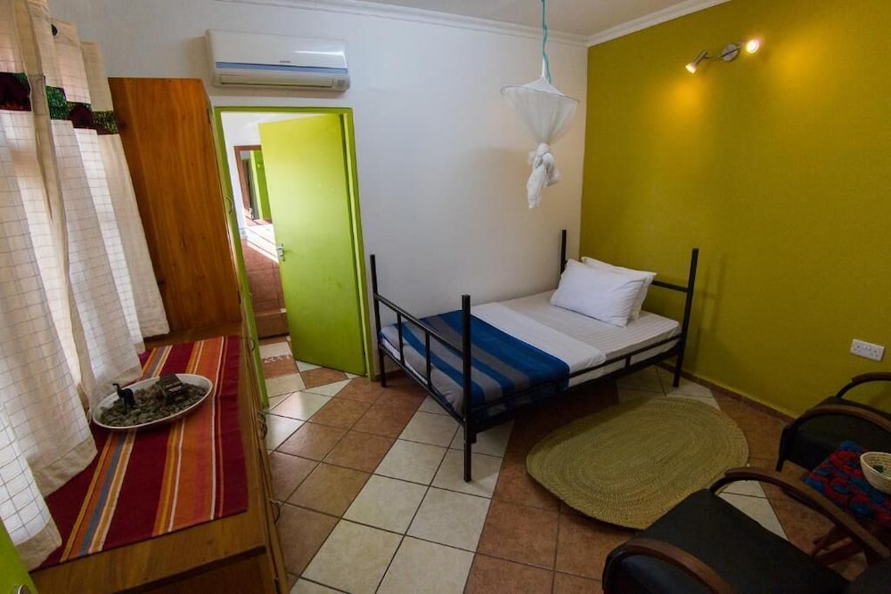 Kilimanjaro Backpackers Hotel - Backpacker