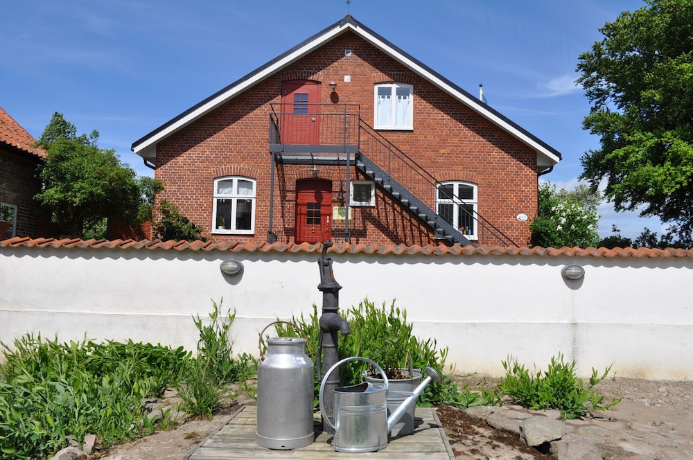 Villa Sandby Bed and Breakfast