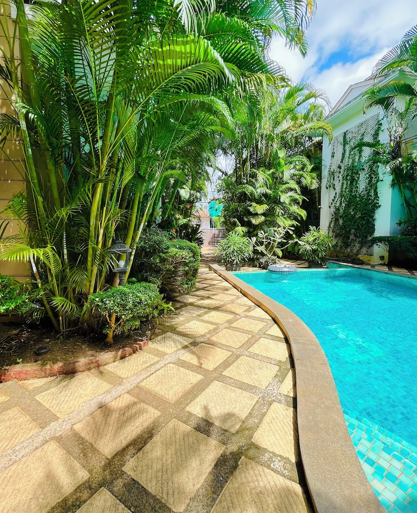 Siboney House by evaddo