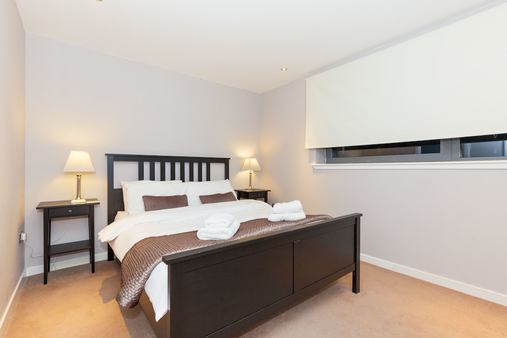 Modern Two Bedroom Apartment view 5