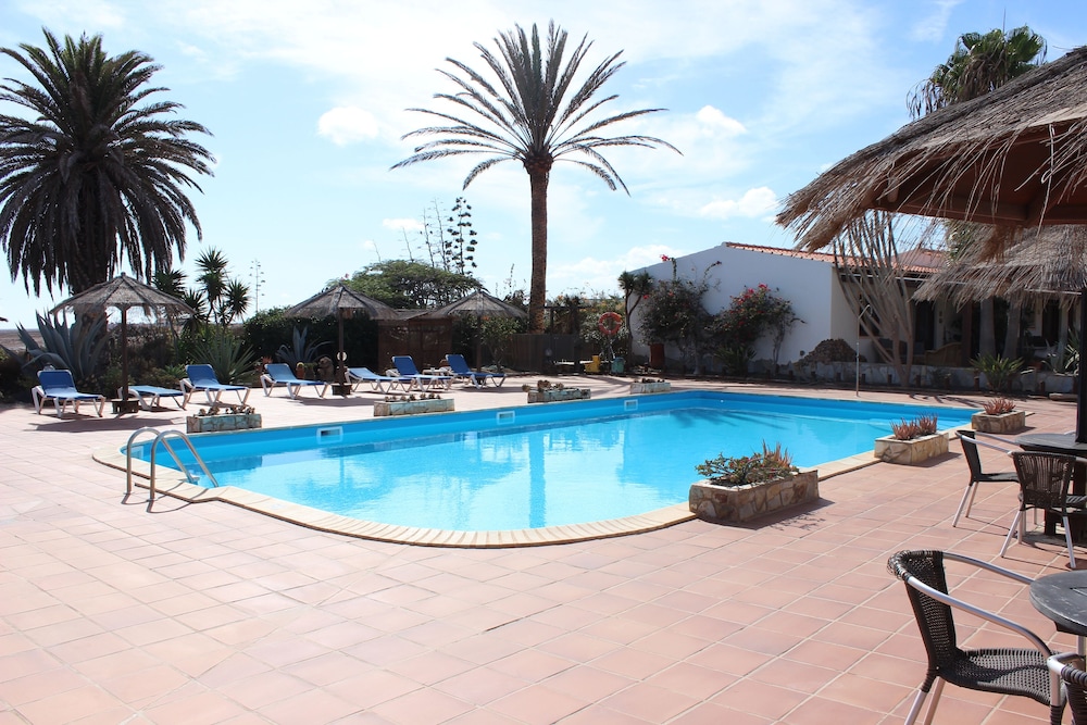 Comfortable 1-bed Bungalow in Parque Holandés