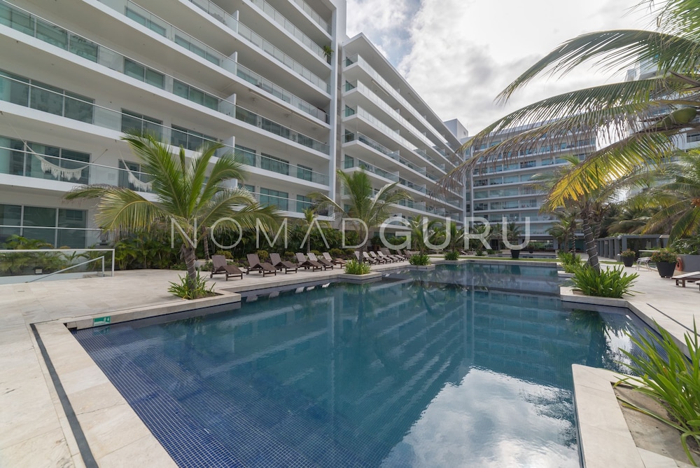Morros Epic By Nomad Guru