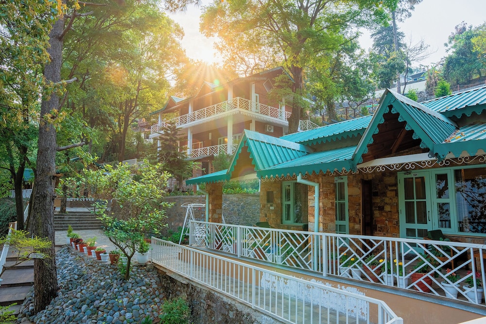 Echor Malusara Lakeview Retreat Bhimtal