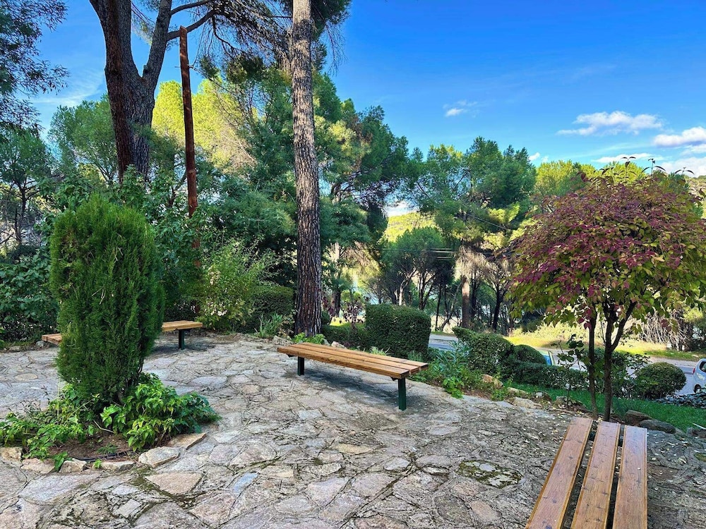 Costa Madrid Apartment Sleeps 5 With Terrace