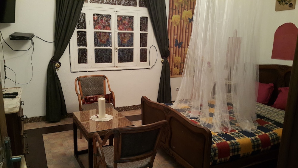 Goldenroom Elbiar view 4