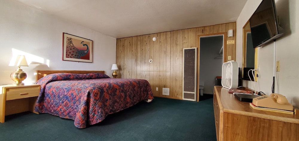 Budget Inn
