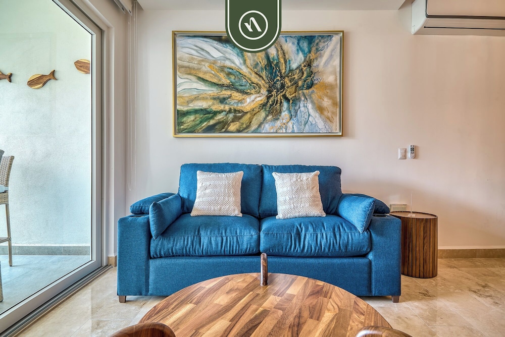 Harbor 171 by Naya Homes