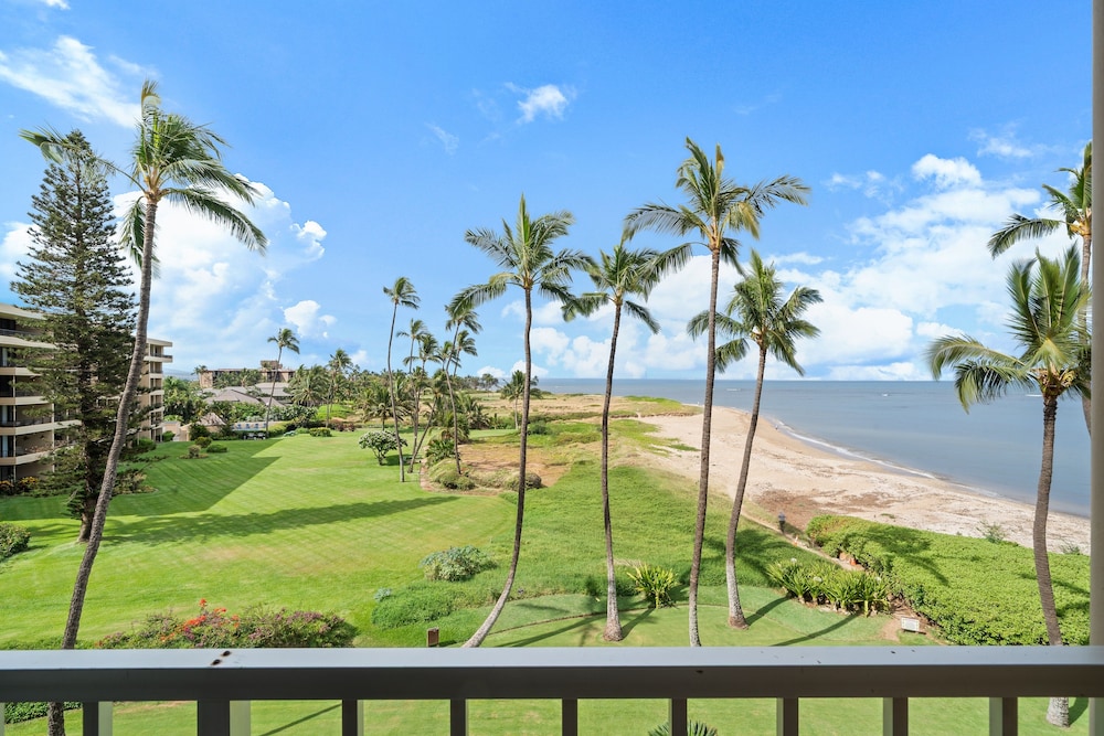 Menehune Shores 421 2 Bedroom Condo