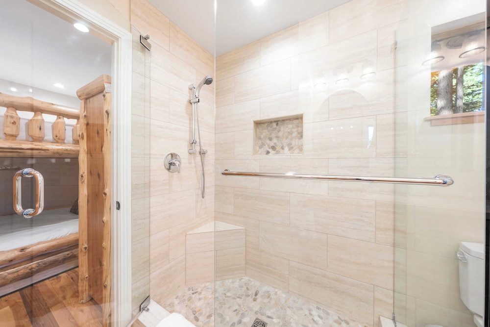 Secluded Incline Village Stay w/ Deck Near Diamond Peak & Lake Cloud 9 and 1/2 by Avantstay