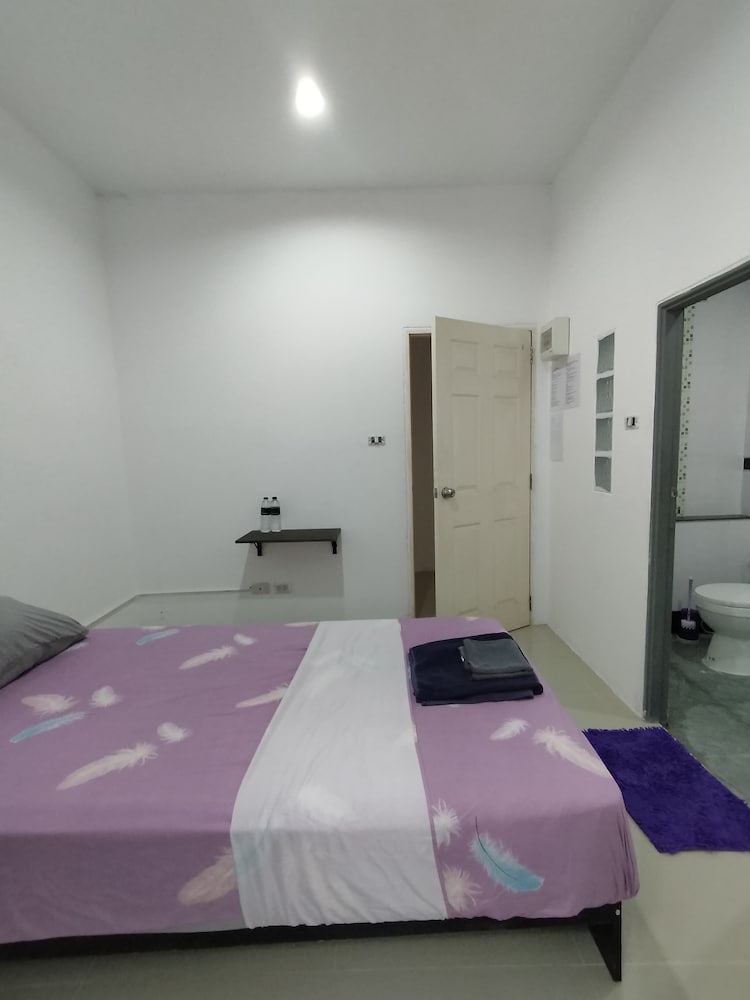 Den Nest Guest House KRABI