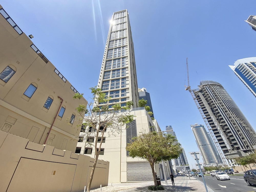 Silkhaus Elegant Downtown Premium Tower w Pool