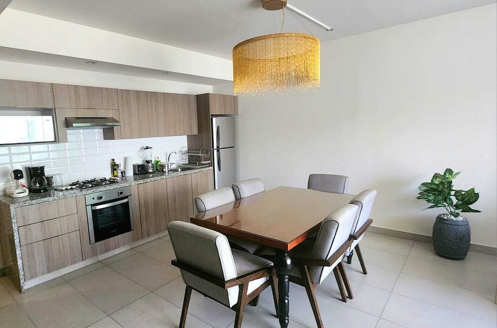 Roma 240 Versalles by Tovigo Rentals