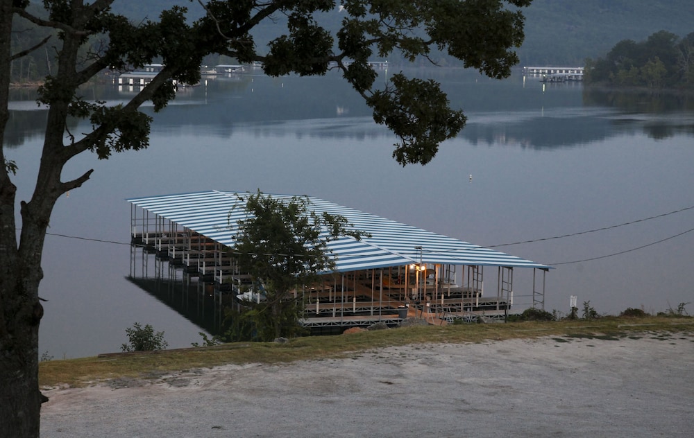 Table Rock Resorts at Kimberling