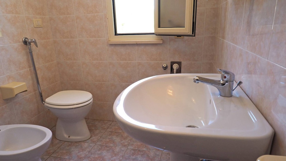 Villetta Torre Suda 2 - 6 Beds Just a few Meters From the sea