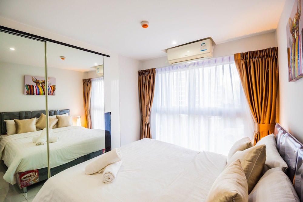 The Place Pratumnak by PSR ASIA