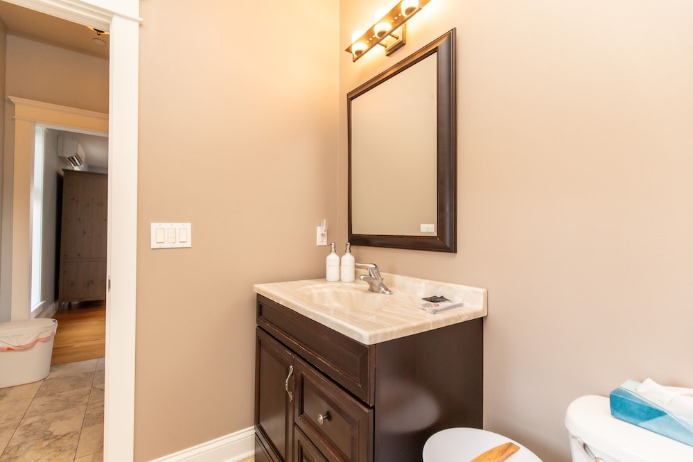 Furness Mansion - Property Image 37