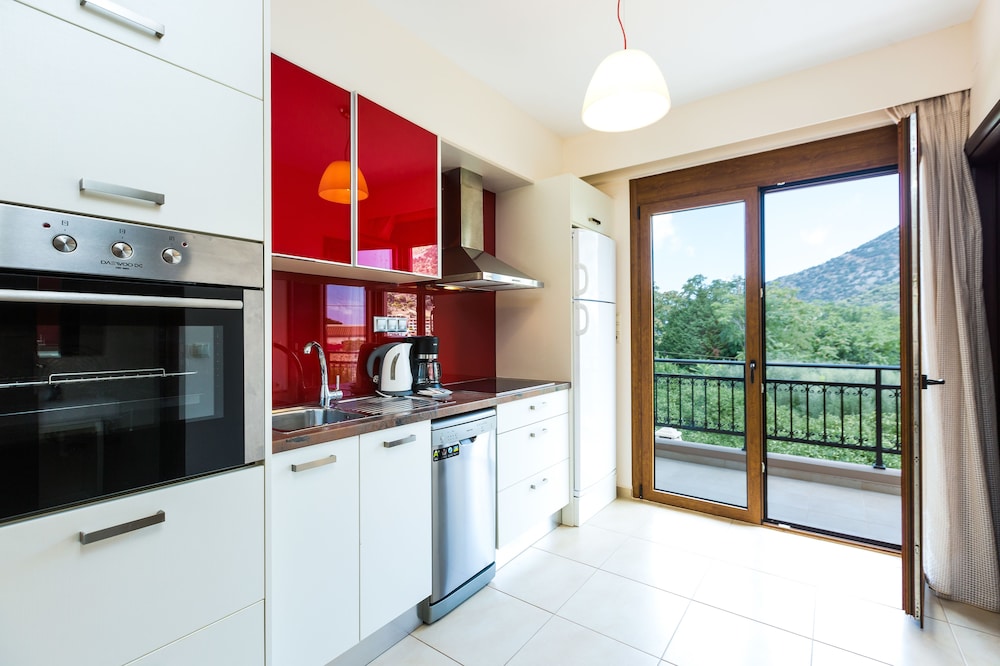 Pantheon Villas & Suites