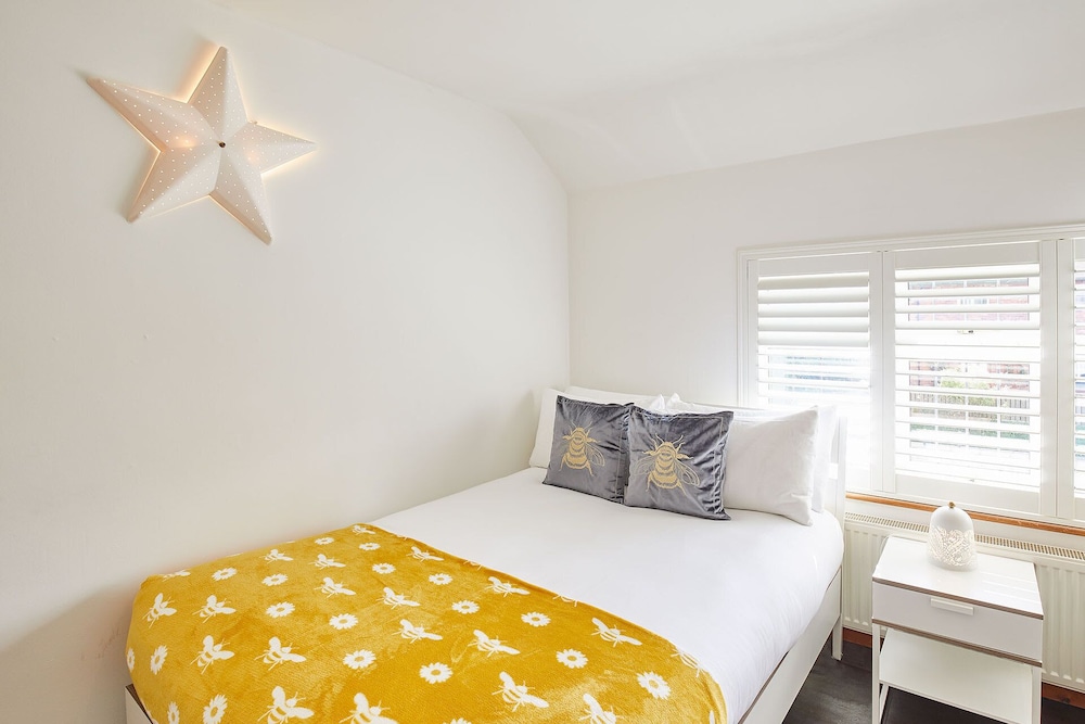 Driffield Vacations - Host Stay Easter Ende Cottage - Property Image 3