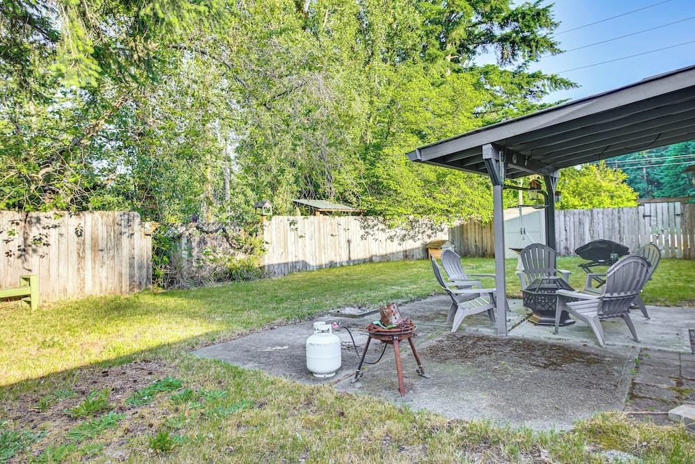 Golf, Hike, Dine & Relax: Home in Port Orchard, photo 12