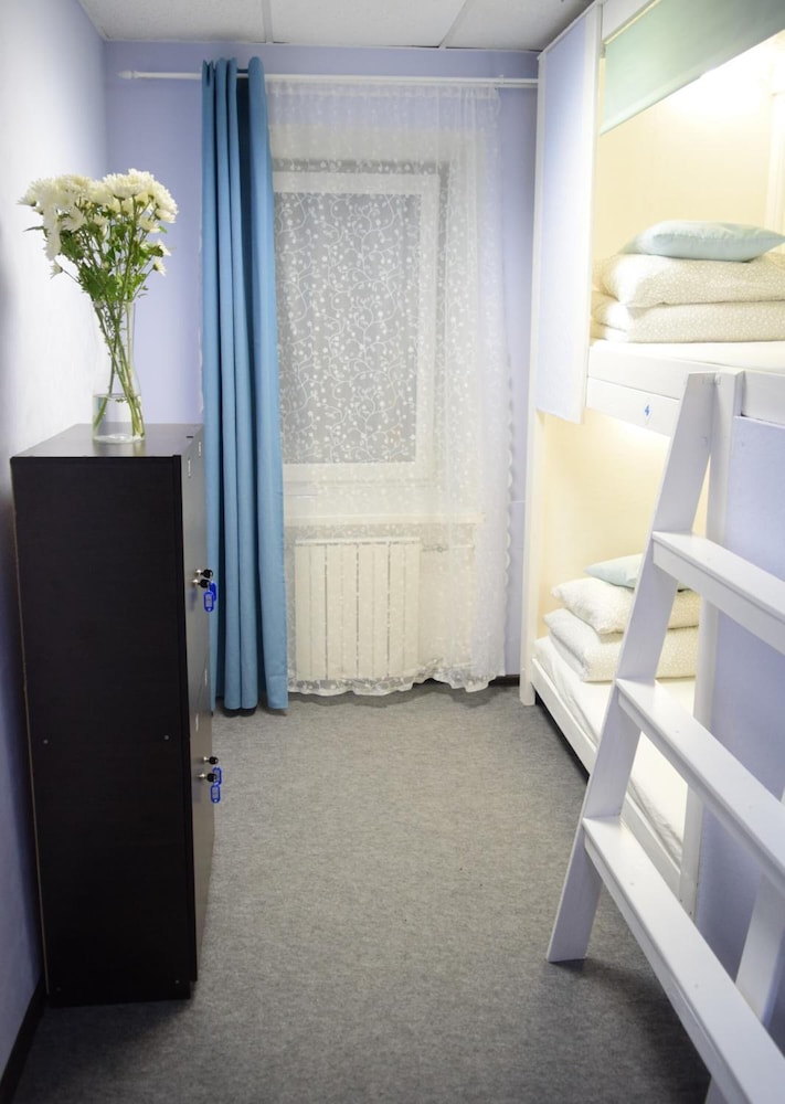 Arbat 25 Capsule Hostel