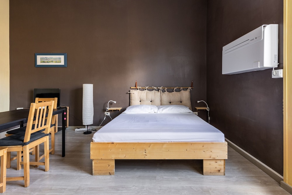 Black Sand Studio by Wonderful Italy